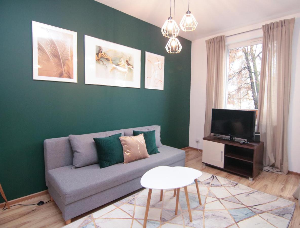 Dmk Green Apartment Near Warsaw-Modlin Airport Nowy Dwór Mazowiecki Esterno foto